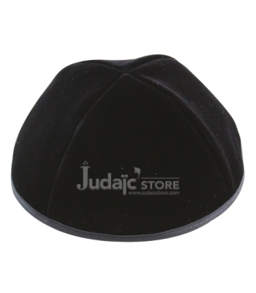 KIPPAH VELOUR NOIR TAILLE 3  19 CM
